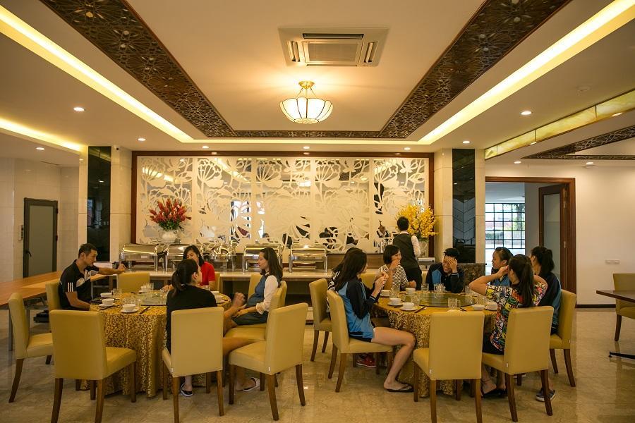 Ha Huy Hotel Ha Tinh Exterior photo